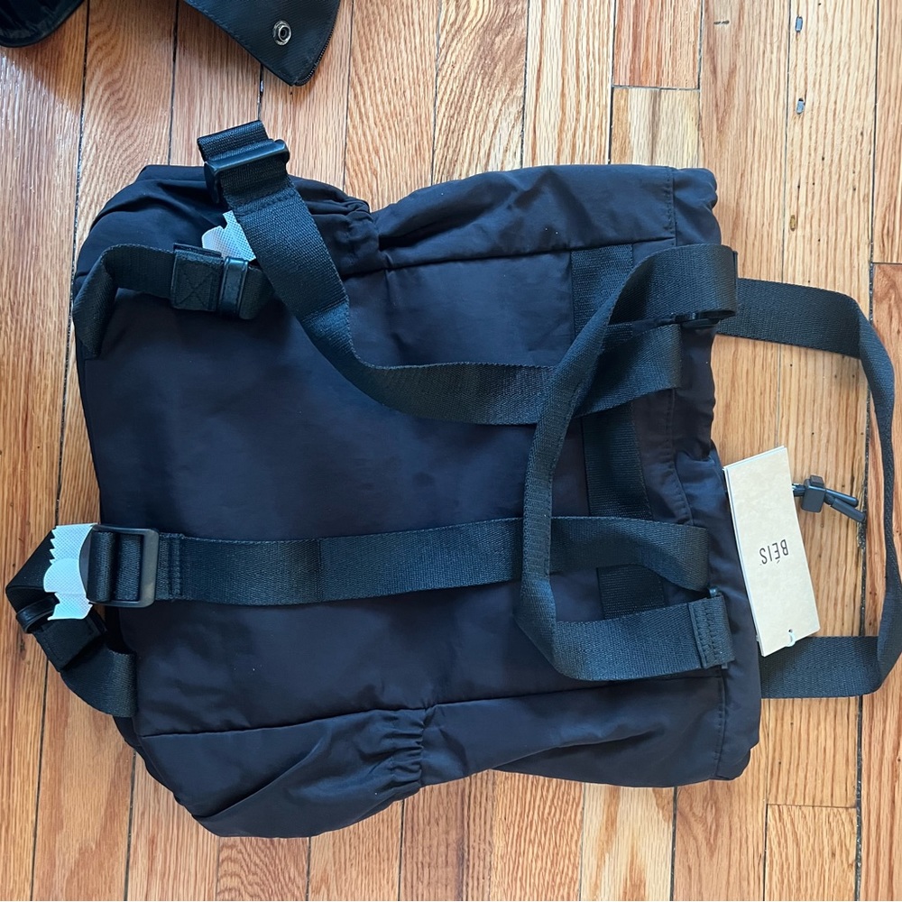 Beis sport tote